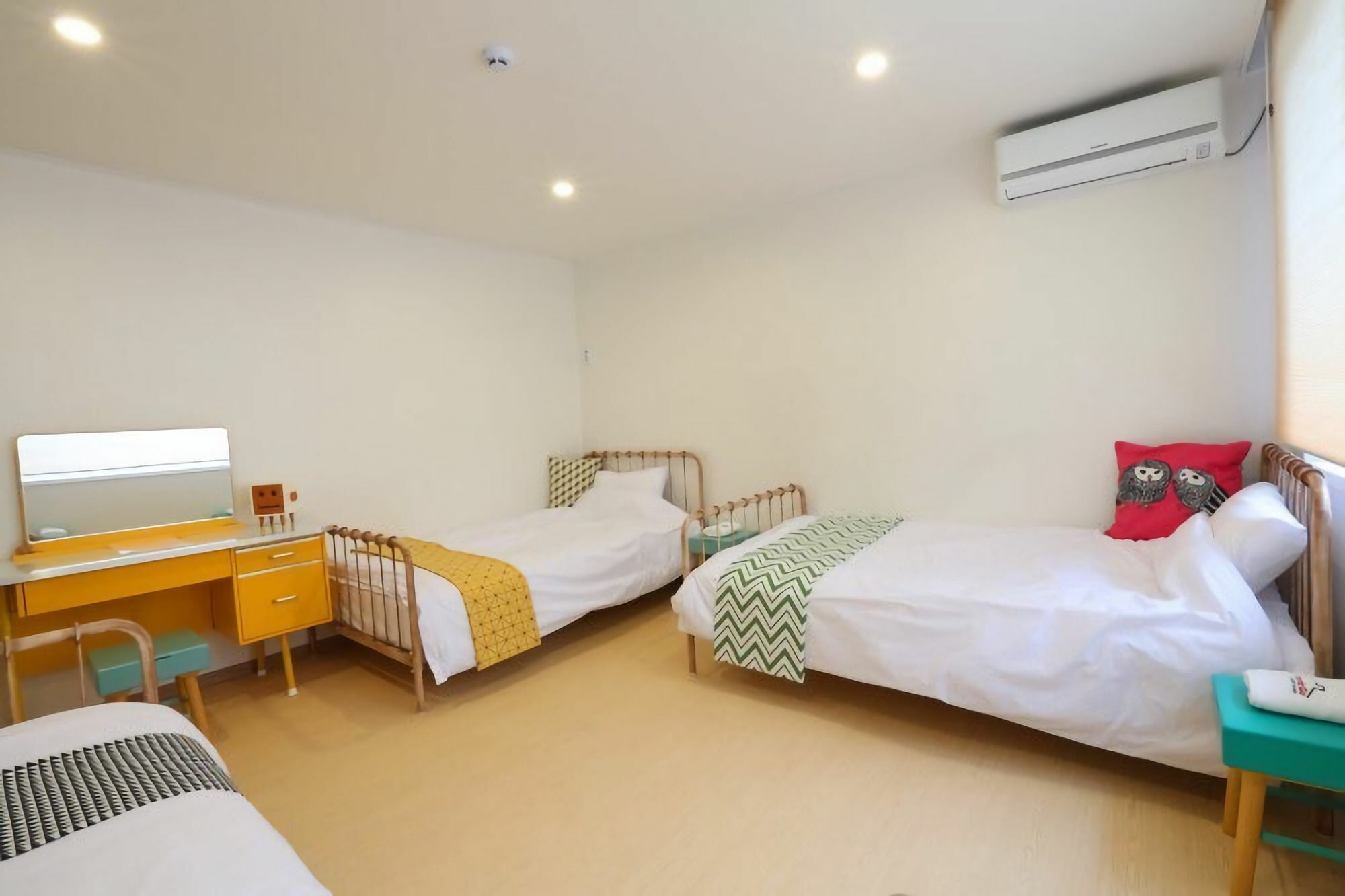 Pandago Guesthouse - Female Only Seoul Exterior photo
